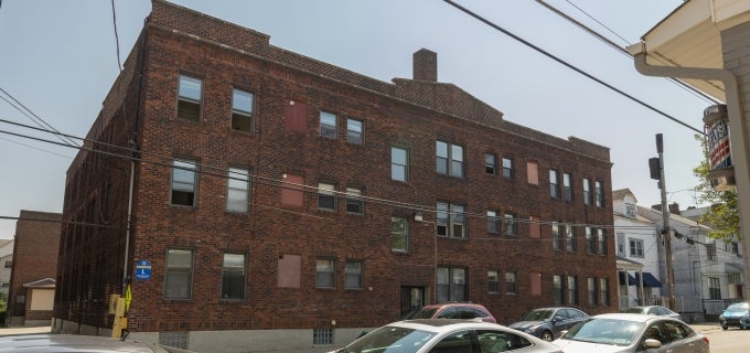 Exterior of Franklin Apartments